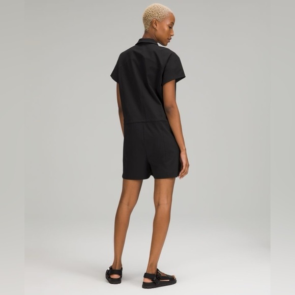 Stretch Rib Pocketed Romper - Picture 3 of 6